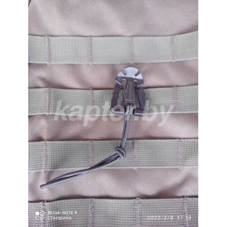 Карабин-пряжка для системы Molle, пластик . Чёрный.