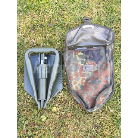 Лопата складная в подсумке DPM Голландия.