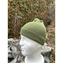 Шапка Нидерланды . 100% шерсть. Олива.