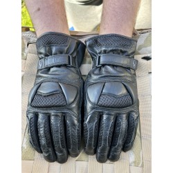 Мотоперчатки  Демисезонные  RICHA. Гортекс.Чёрные.