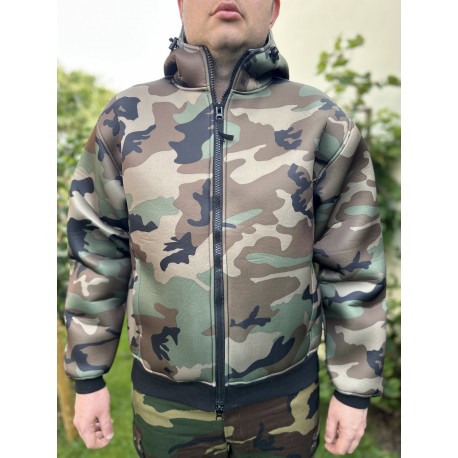 Куртка неопреновая на флисе с капюшоном.WOODLAND.