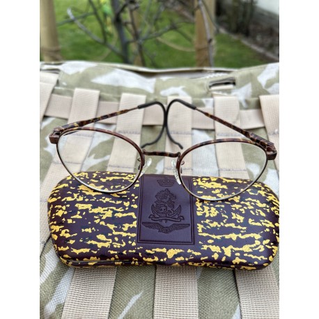 Очки голландской армии. Офицерские.  LUXOTTICA.