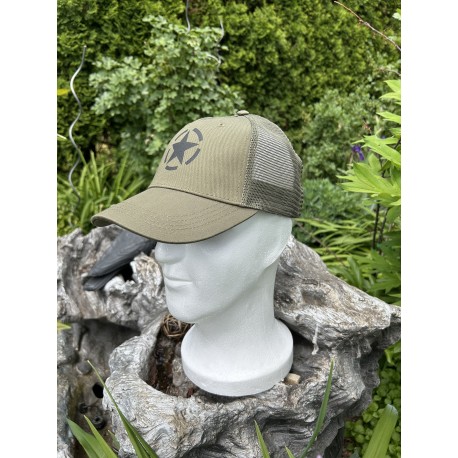 бейсболка Trucker Cap с сеточкой.  Max Fuchs Германия, 