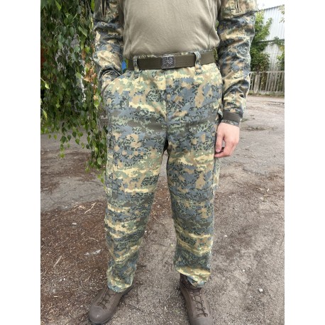  Брюки австрийской армии Bundesheer Tarnanzug Neu. бу