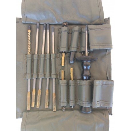  Набор для чистки оружия кал 7.62 и 9 мм Швейцария