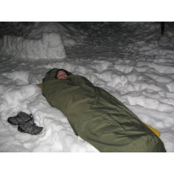 Чехол непромокаемый ( кокон) на спальный мешок Англия, мембрана GORETEX, Олива, б/у.